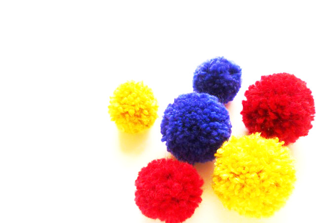 カラフルなポンポン